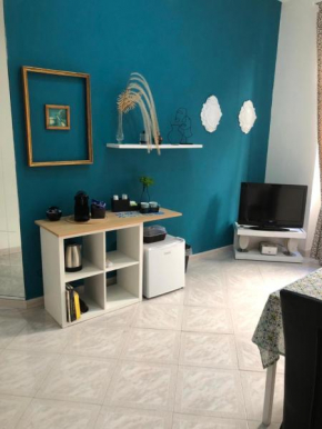 Dareb home